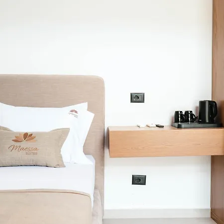 ゲストハウス Maessa Suites